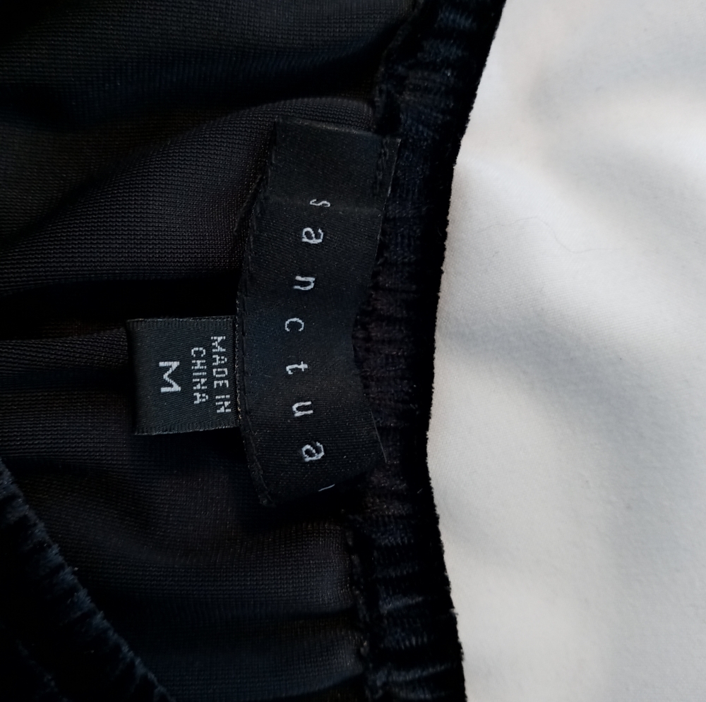 Sanctuary Black Black Velvet Off Shoulder Top - Picture 5 of 12